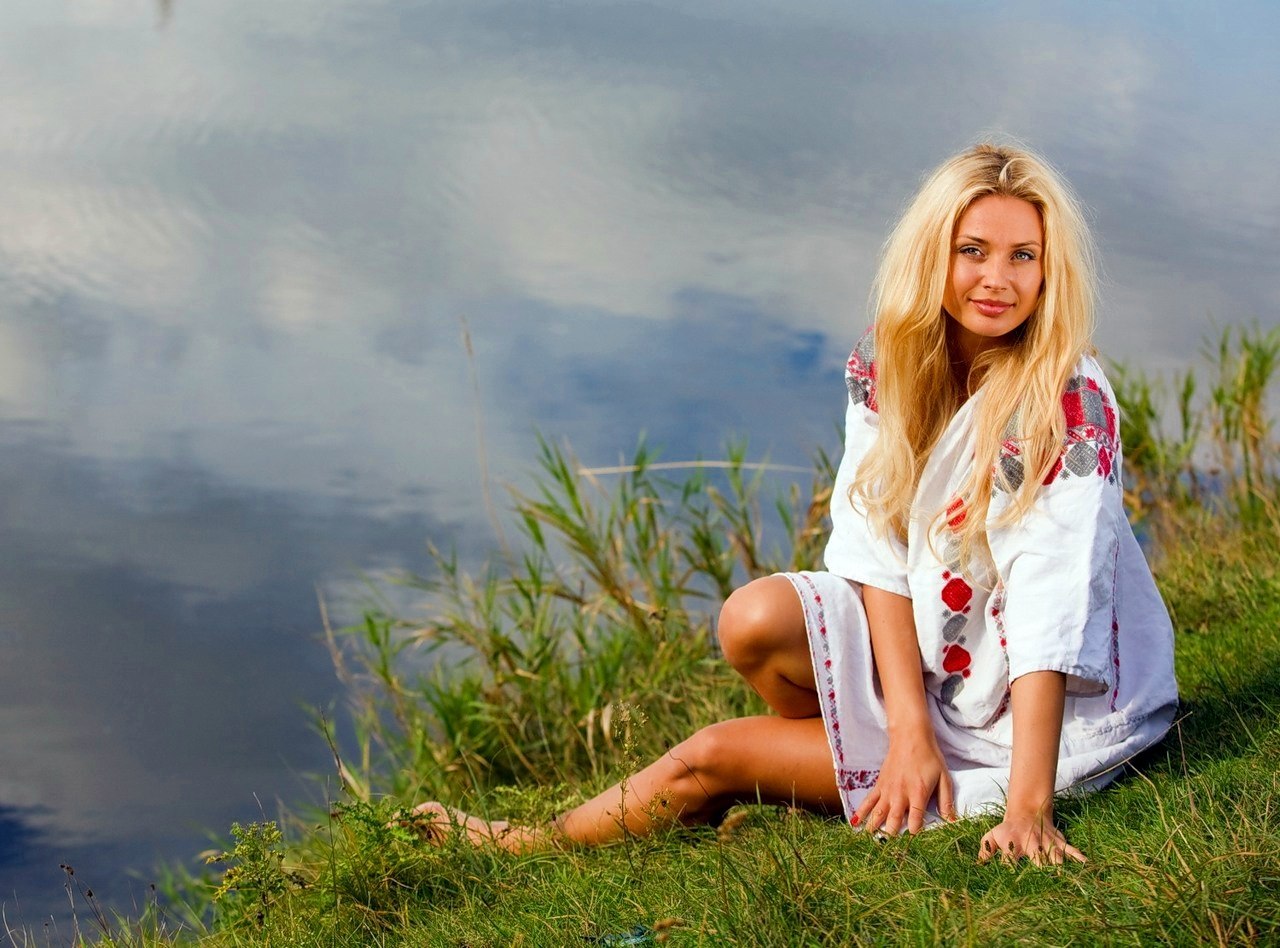 Sexy girl Slavic girls in Bakoor