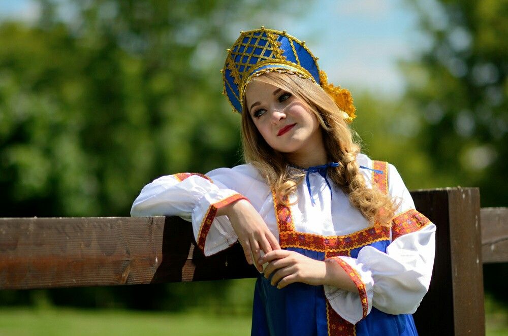 Photo Slavic girls in Bakoor